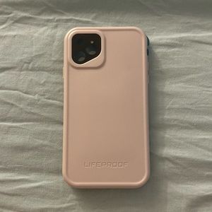 Life proof iPhone 11 case